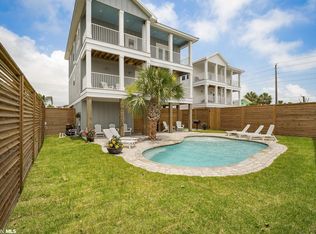 489 E 2nd Ave, Gulf Shores, AL 36542
