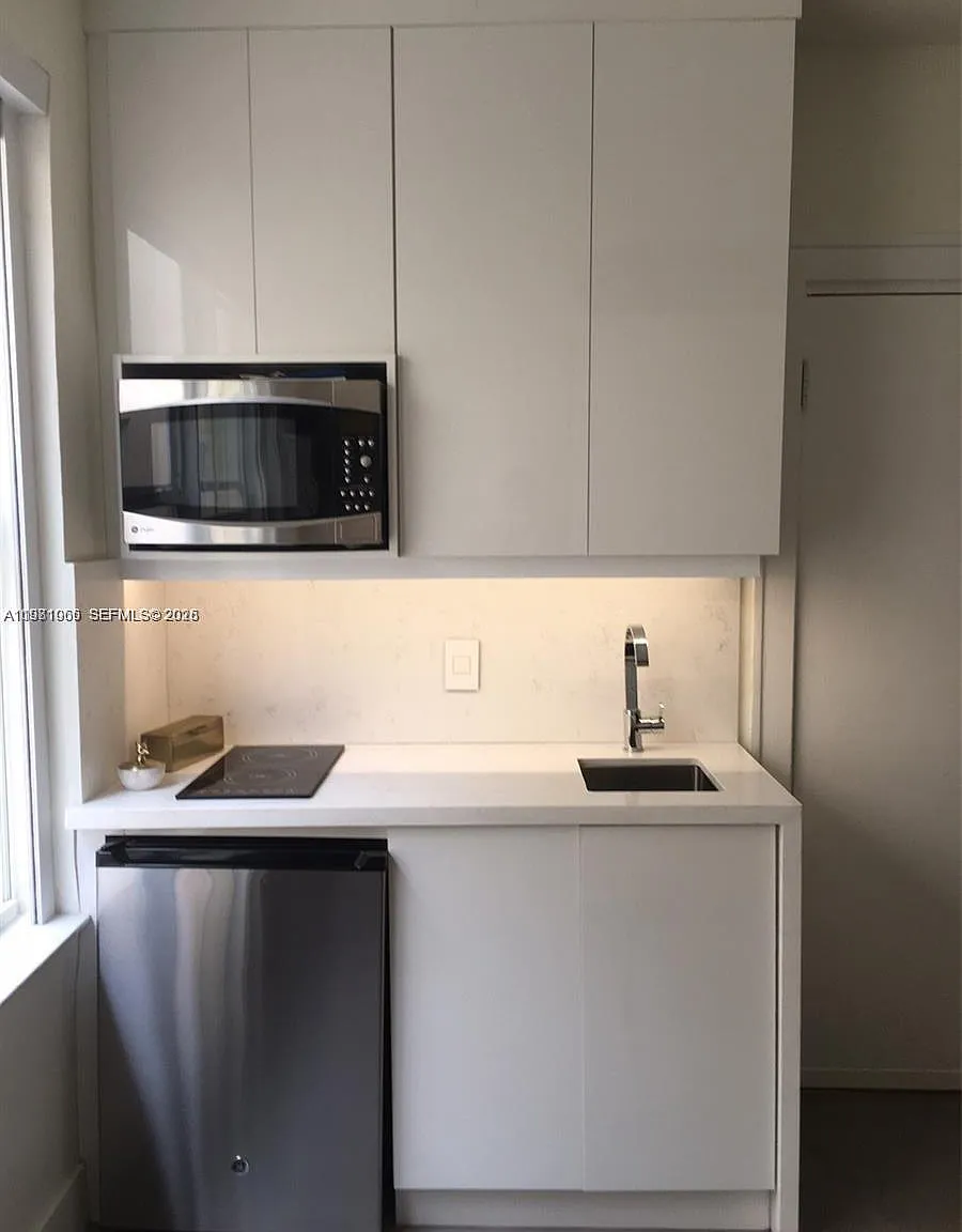 Menores Condo — Photo 2