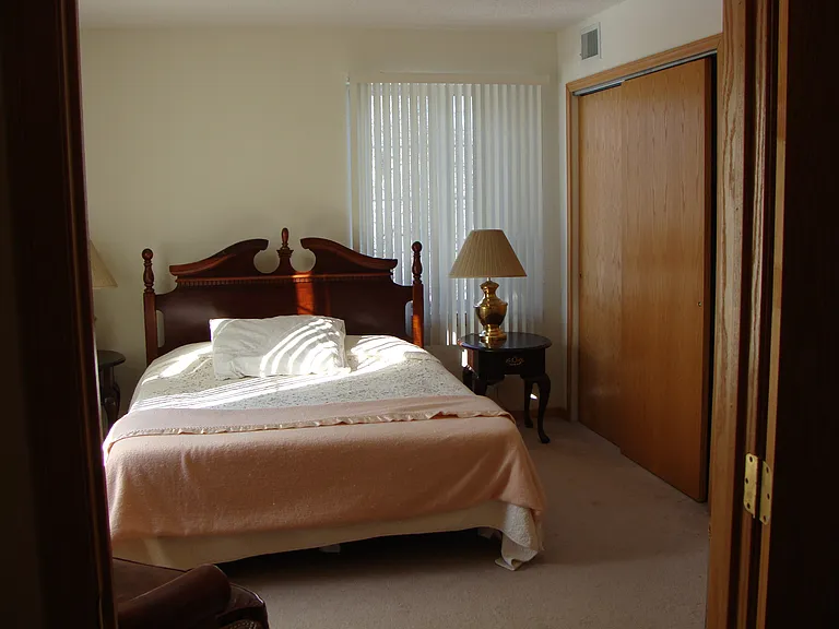 The Carriage House Apartments — Photo 14