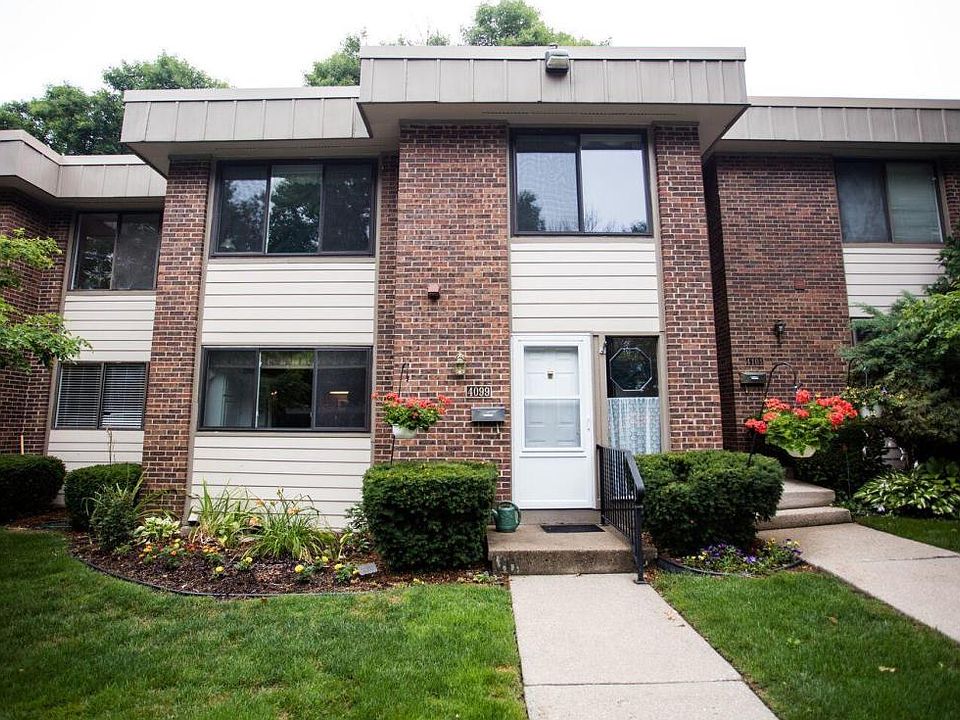 1st image of 4099 S Norway St SE #74