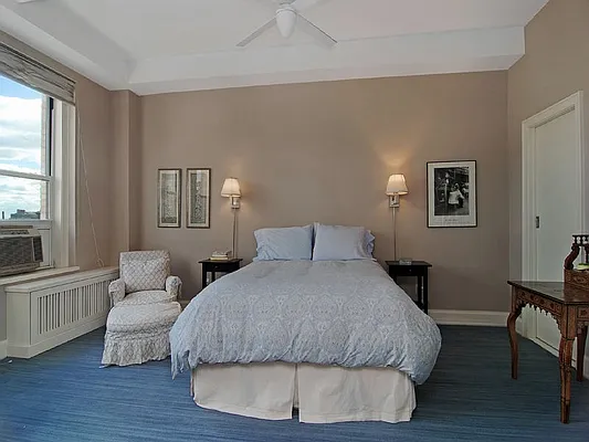 Sold by Sotheby's International Realty | media 27