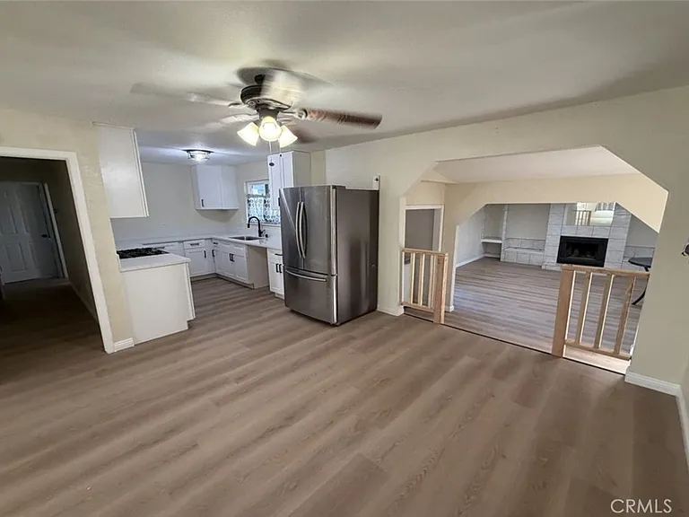 611 Lillian Dr — Photo 15