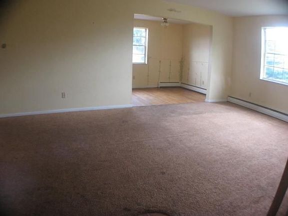 4th image of 5873 Shadymist Ln