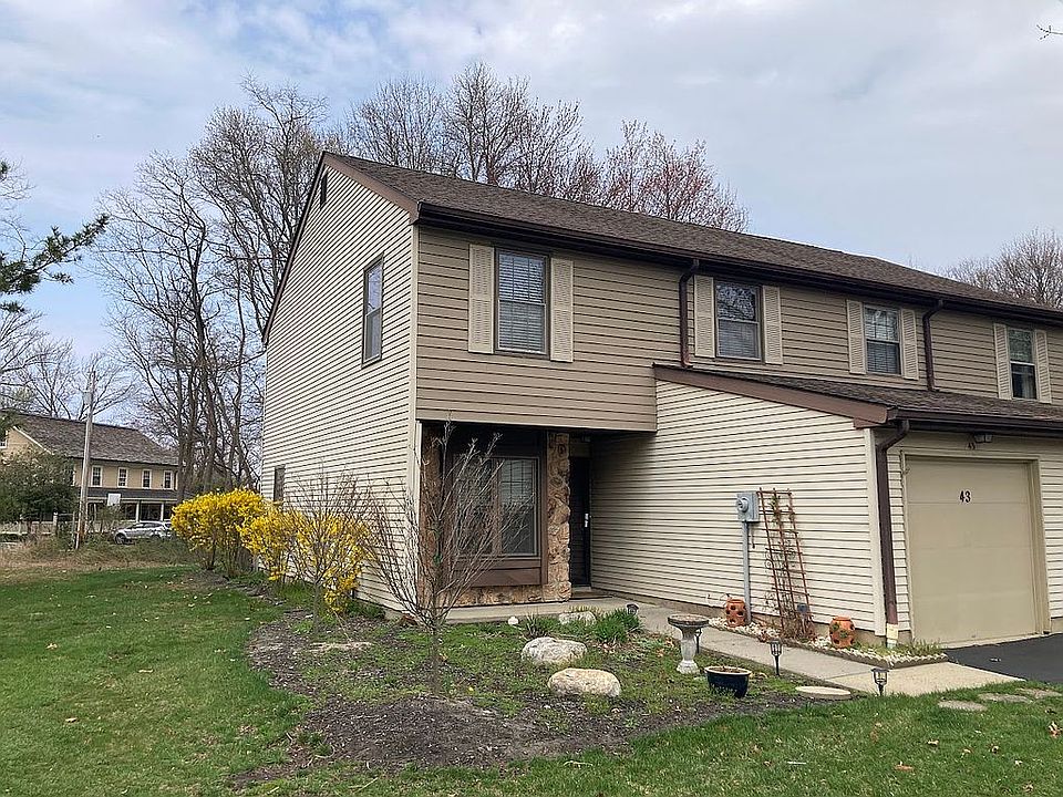 1st image of 43 Steeplechase Ct