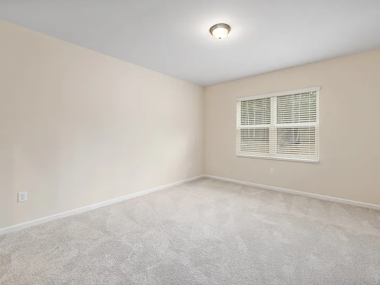 1508 Garden Passage Dr — Photo 10