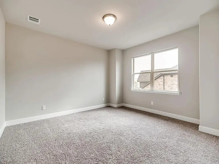 412 Winding Creek Ln — Photo 23