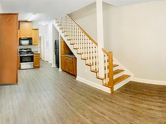 5th image of 5515 Paige St