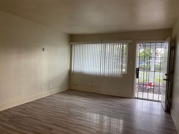 3rd image of 25871-73 Huntwood Ave #6225365E7