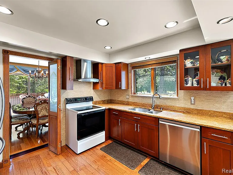2981 Powderhorn Ridge Rd — Photo 9