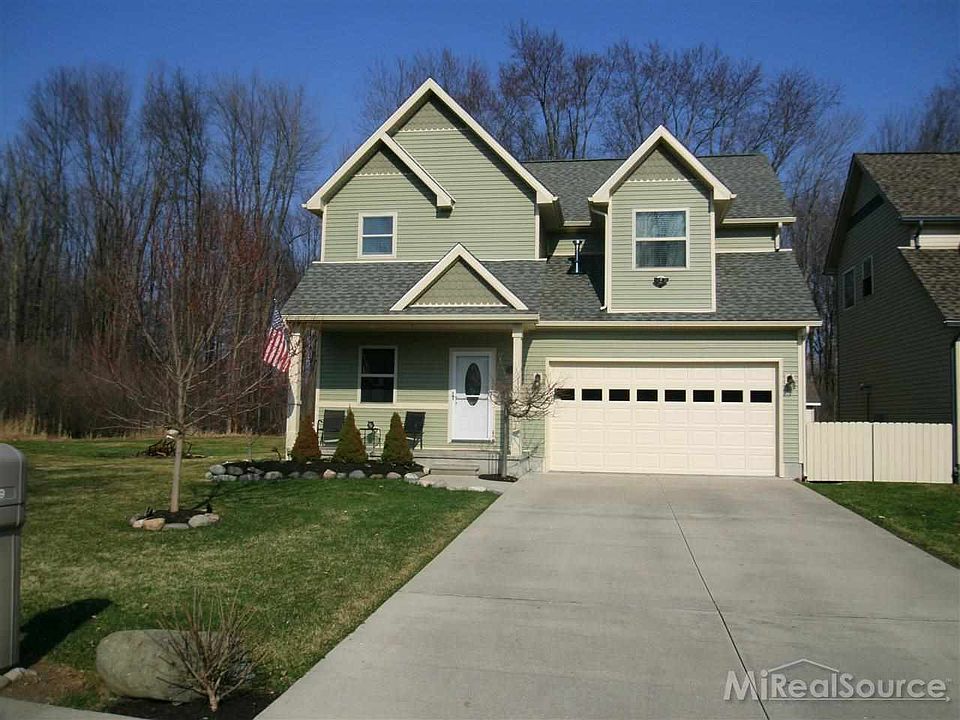 1st image of 9389 Oakdale St