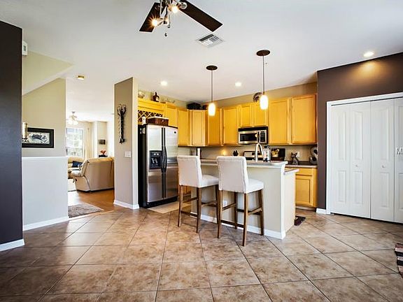 5th image of 3049 Pointeview Dr