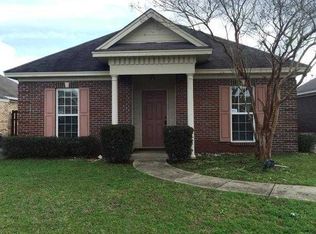 6940 Sandfield Dr, Montgomery, AL 36117