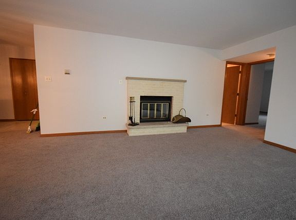 5th image of 11018 Theresa Cir #3C