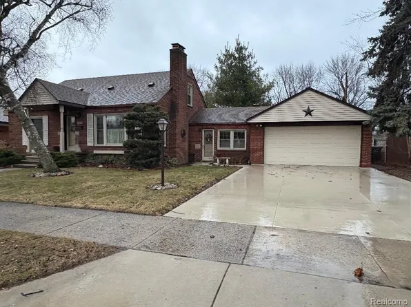 17085 Russell Ave, Allen Park, MI 48101