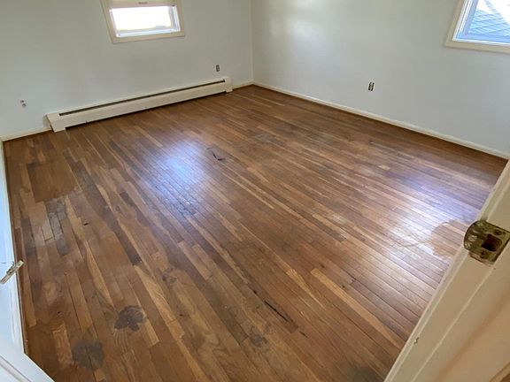 5th image of 1624 Forest Valley Dr