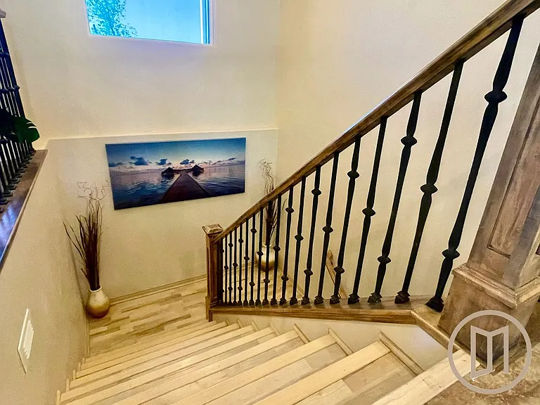 568 N 325 W — Photo 23