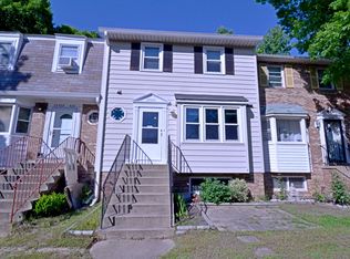 22426 Greenview Ct, California, MD 20619