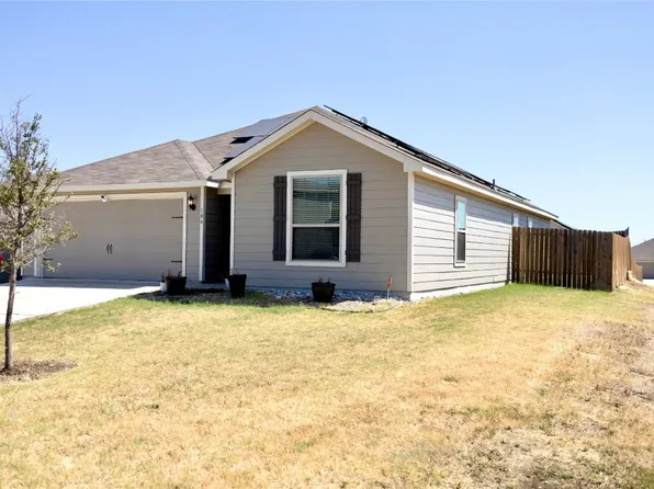 106 Patton Ln, Venus, TX 76084