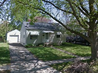 1720 N 21st St, Springfield, IL 62702