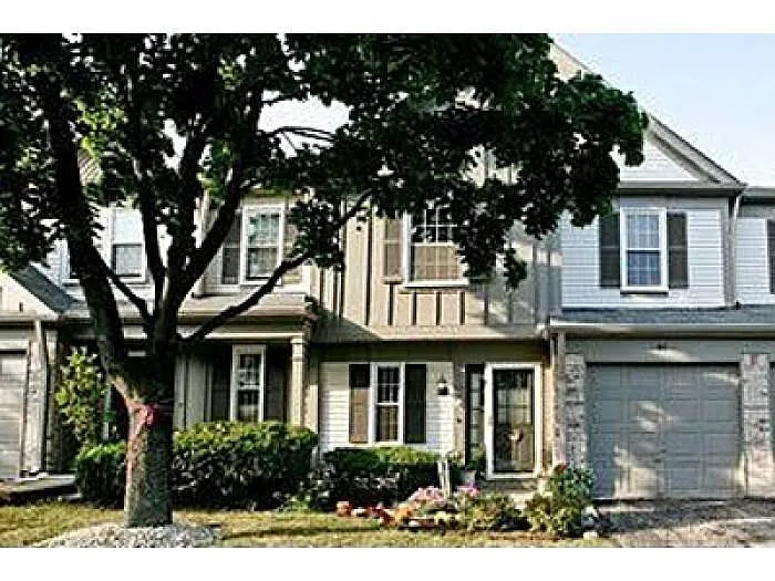 40 Crab Tree Dr photo 1