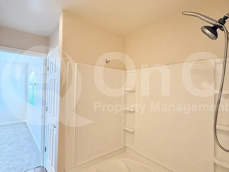 10225 W Camelback Rd #11 — Photo 19