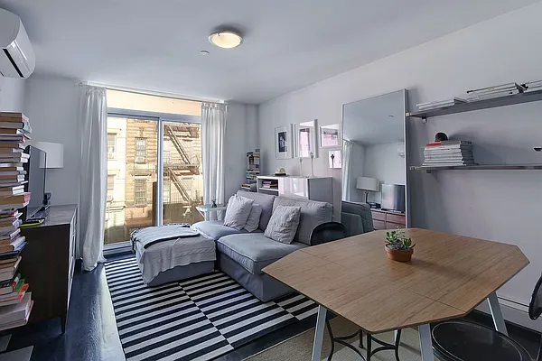 Rented by Corcoran | media 6