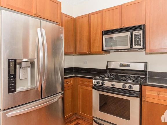 5th image of 1546 N Orleans St APT 1004