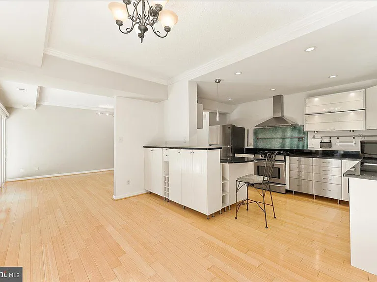 11814 Breton Ct #1A — Photo 3