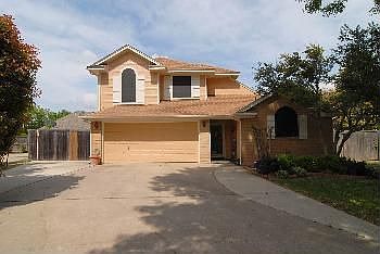 1st image of 1409 Cambridge Ln
