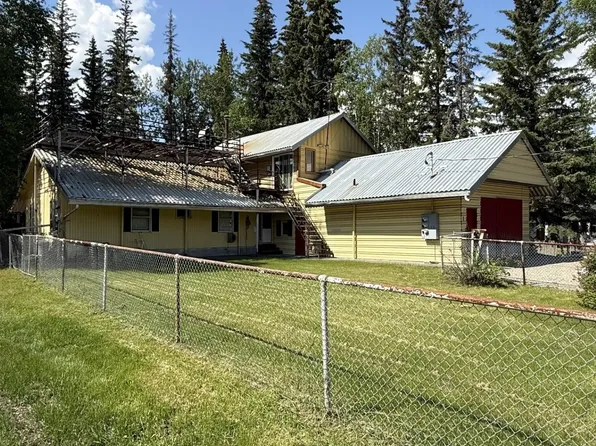 193 Madcap Ln, Fairbanks, AK 99709