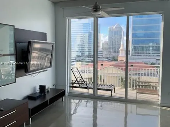 313 NE 2nd St APT 1002, Fort Lauderdale, FL 33301