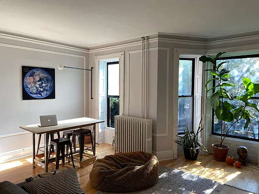 Rented by Garfield Realty  | media 3