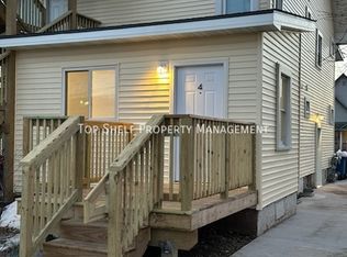 3719 3rd St #4, Des Moines, IA 50313