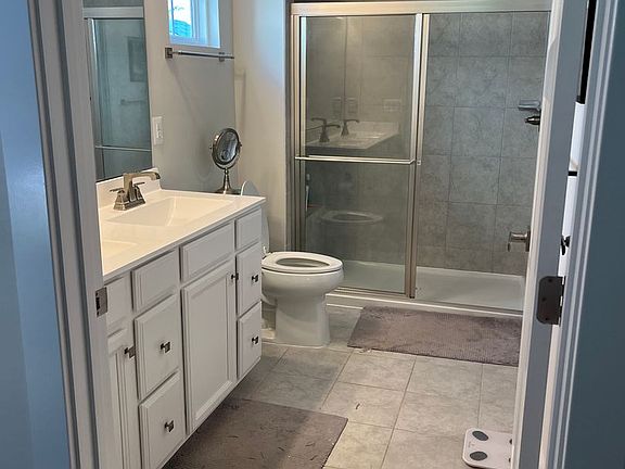 2nd image of 141 Park Dr