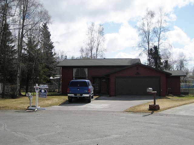 Front Exterior (RV Parking)