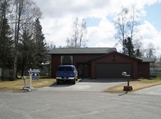 1832 Skilak Cir, Anchorage, AK 99504