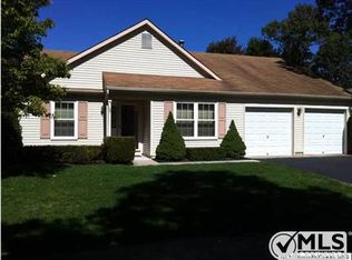 103 Morning Glory Ln, Whiting, NJ 08759