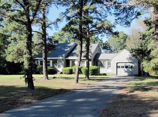 19 Cranberry Ln, South Yarmouth, MA 02664