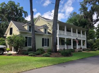 11 Ardsley Ct, Savannah, GA 31411