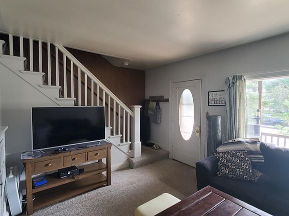 5th image of 31 E Harvey St