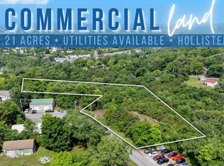 228 Major Rd, Hollister, MO 65672