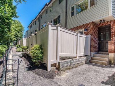54 Regent Cir, Brookline, MA, 02445