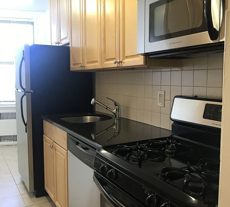 1st image of 2147 E 17th St APT 5K