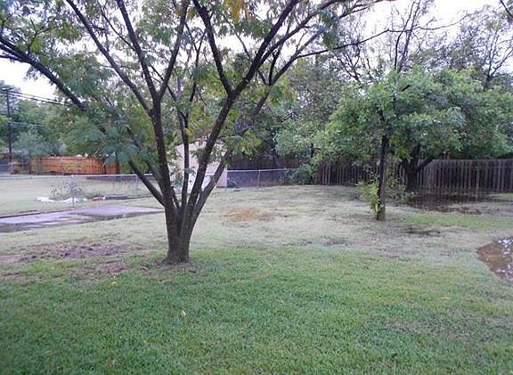 4th image of 3605 Chaffin Dr