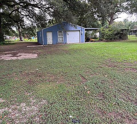 3rd image of 132 Quiet Cove Ln