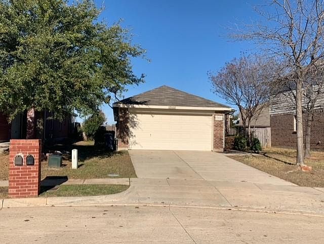 1st image of 11905 Brown Fox Dr