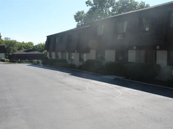 2401 Cherry Hill Drive #2401, Poughkeepsie, NY 12603