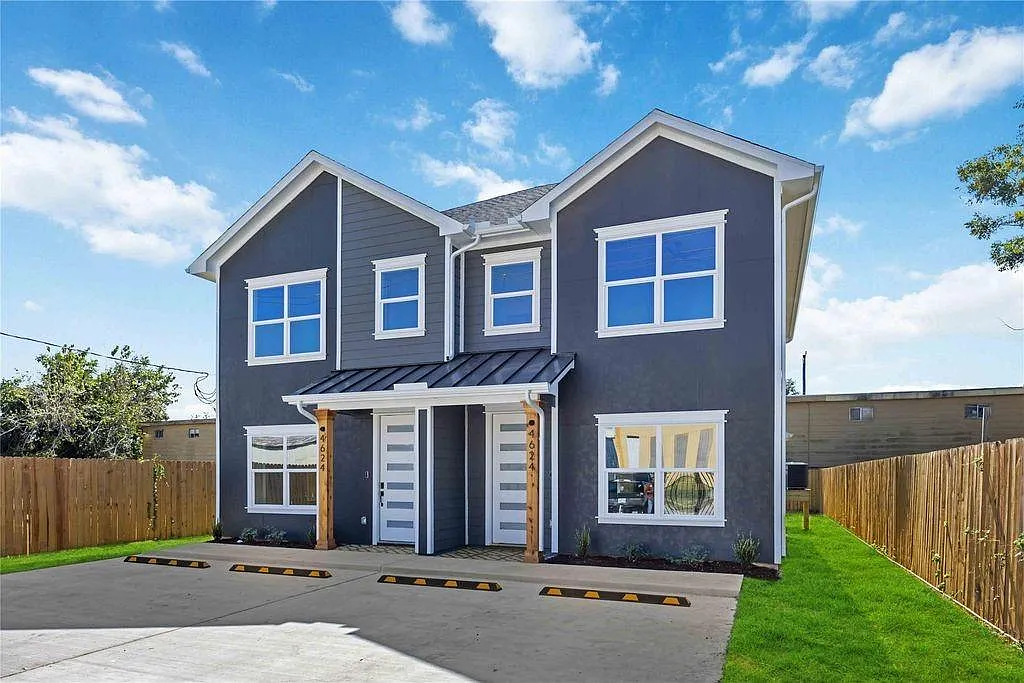 3 bed, 2.5 bath, 1433 sqft, $2,200 — Photo 2
