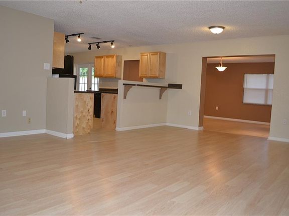 2nd image of 6708 Medlar Dr