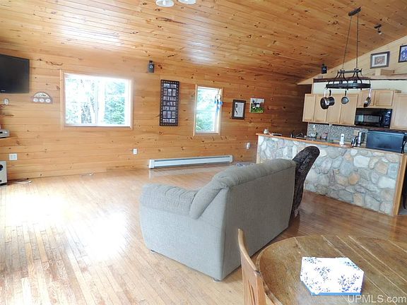 4th image of 7545 County Road 440